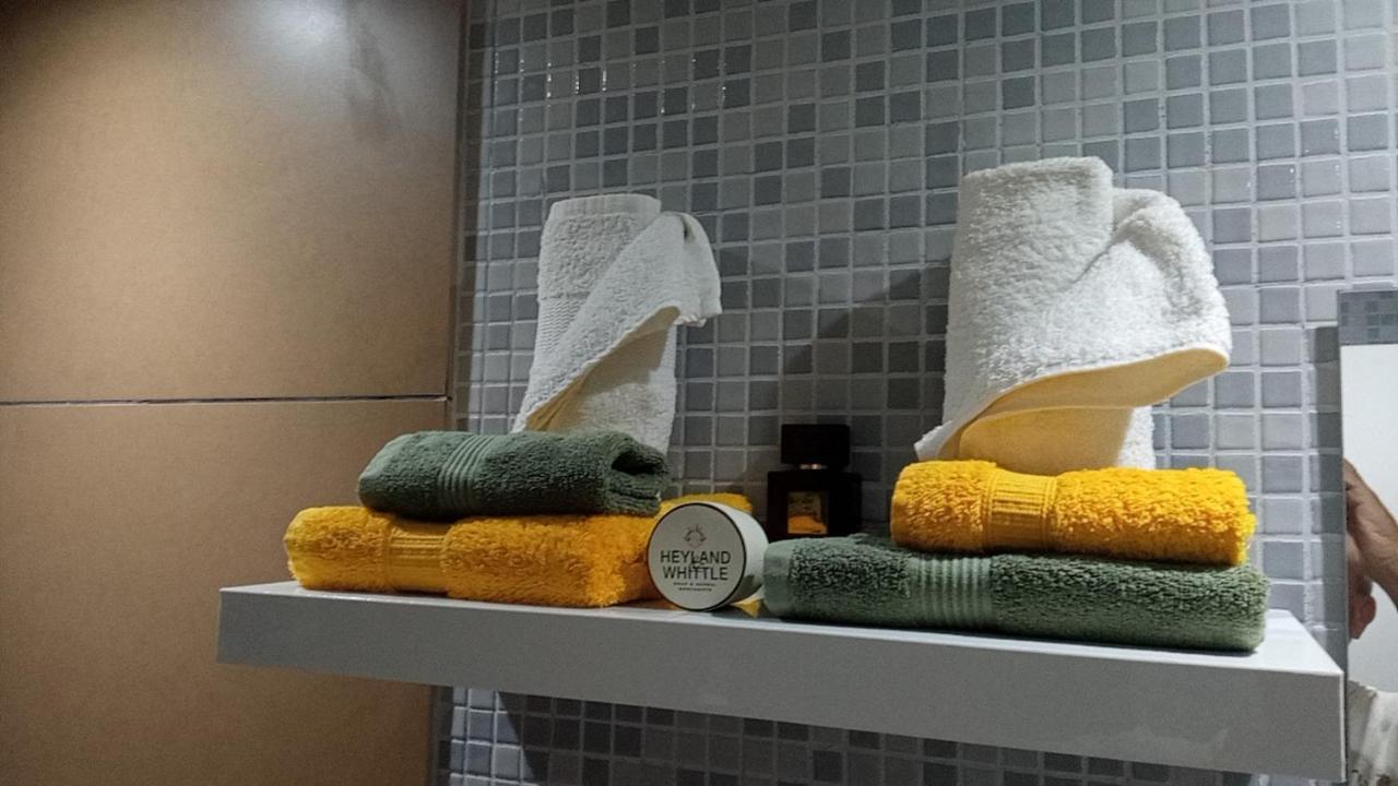 Superbe Appartement Avec Solarium Et Piscine Communautaire Росес Екстериор снимка