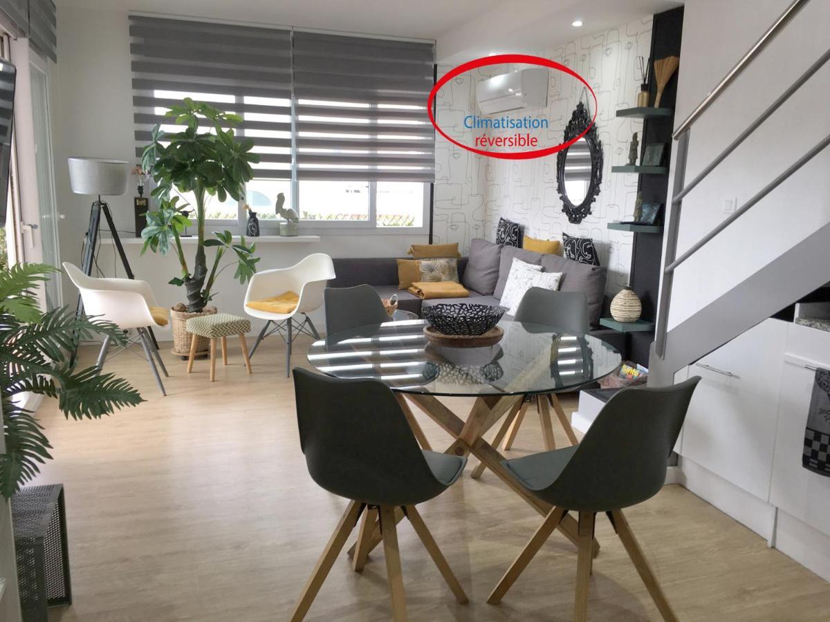 Superbe Appartement Avec Solarium Et Piscine Communautaire Росес Екстериор снимка