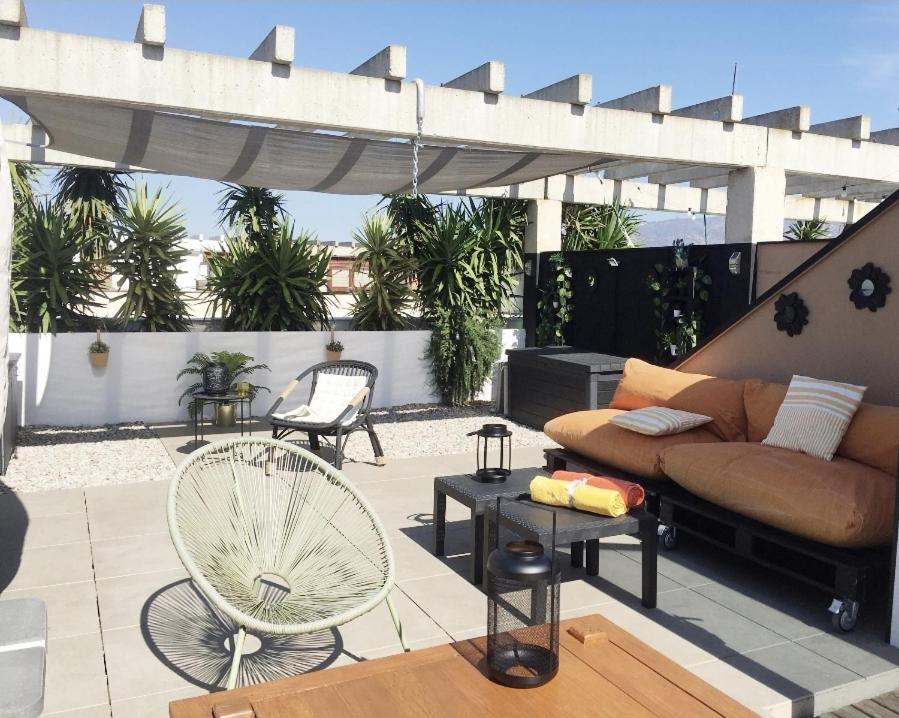 Superbe Appartement Avec Solarium Et Piscine Communautaire Росес Екстериор снимка